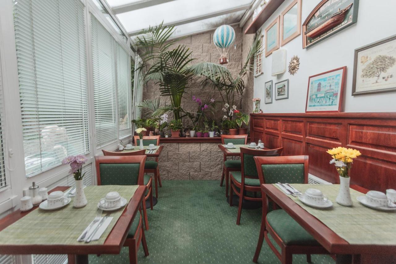 Hotel Peko Prague Ngoại thất bức ảnh