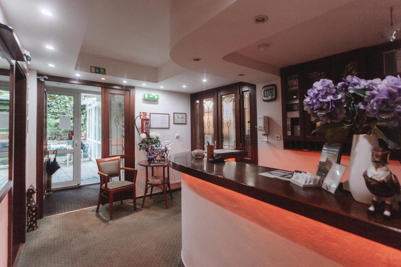 Hotel Peko Prague Ngoại thất bức ảnh